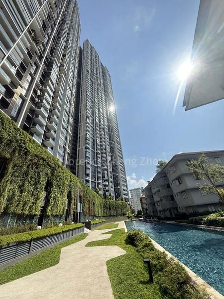 AVENUE SOUTH RESIDENCE 4