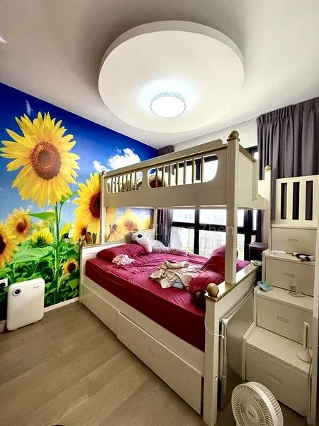 AVENUE SOUTH RESIDENCE 8