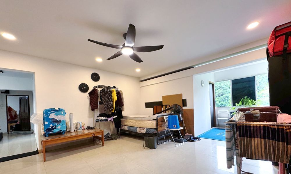 LAKEVIEW ESTATE 8