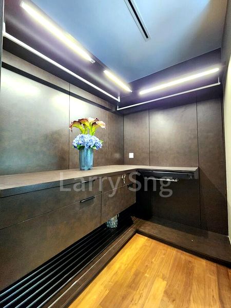 HALLMARK RESIDENCES 7