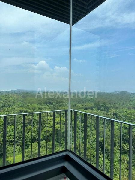 FORESQUE RESIDENCES 9