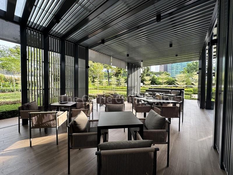 PULLMAN RESIDENCES NEWTON 8