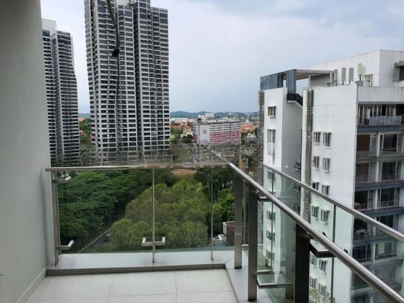 WILSHIRE RESIDENCES 6