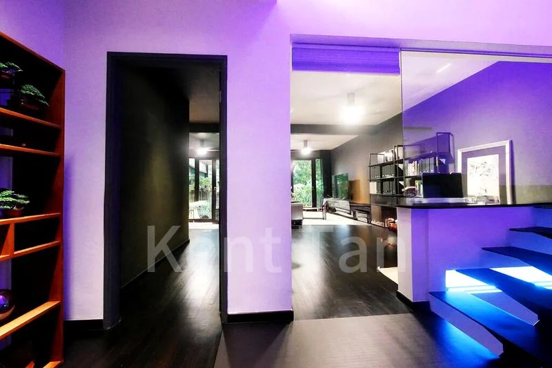 FOREST HILLS CONDOMINIUM 8