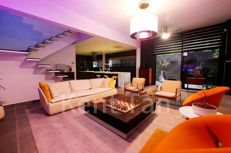 FOREST HILLS CONDOMINIUM 11