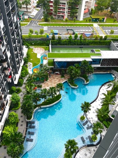 THE GARDEN RESIDENCES 10