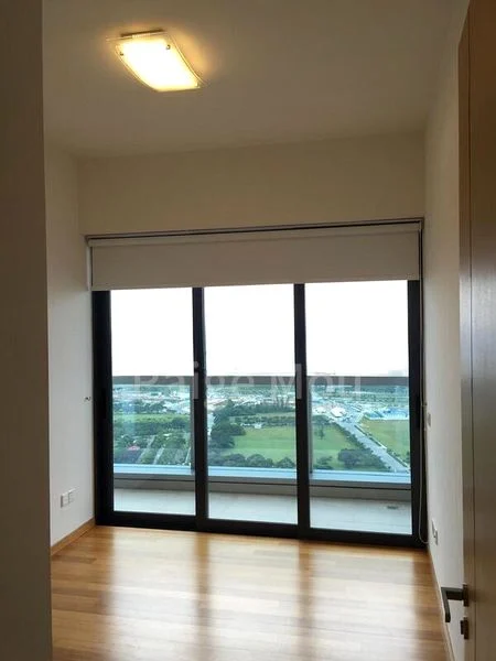 MARINA BAY RESIDENCES 4