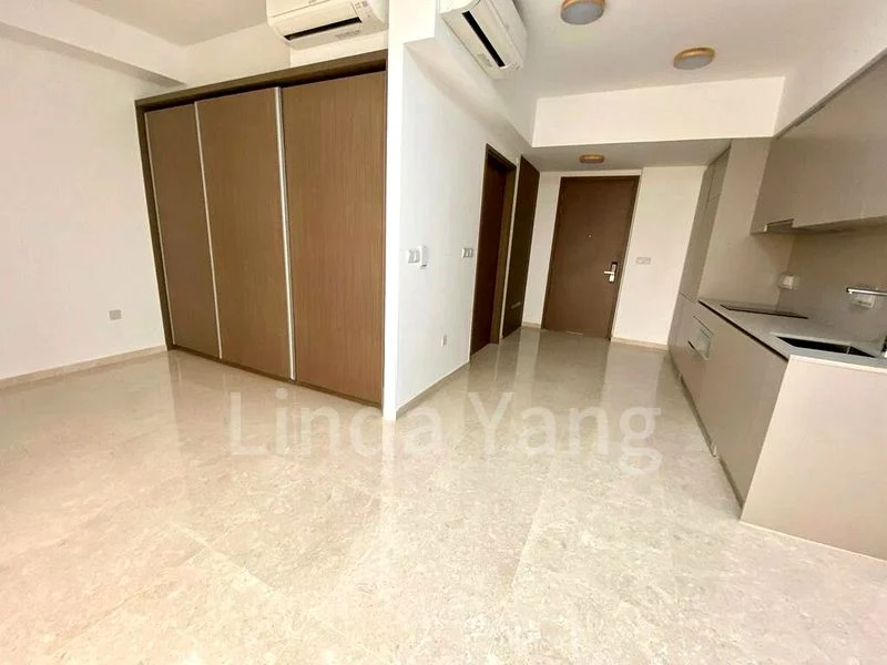 SEASIDE RESIDENCES 8