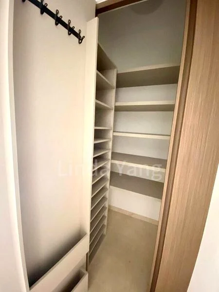 SEASIDE RESIDENCES 12