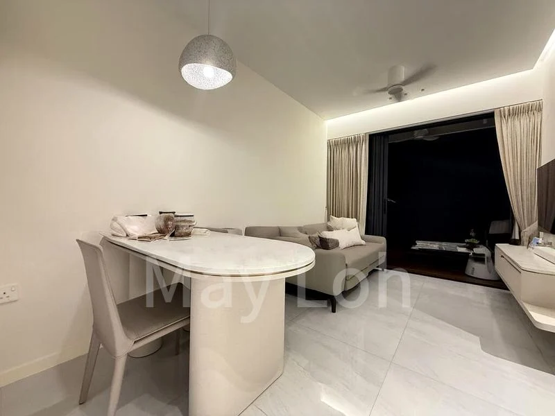 RIVERFRONT RESIDENCES 9