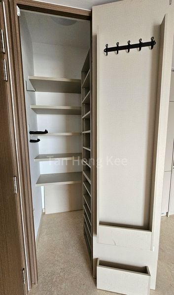 SEASIDE RESIDENCES 6