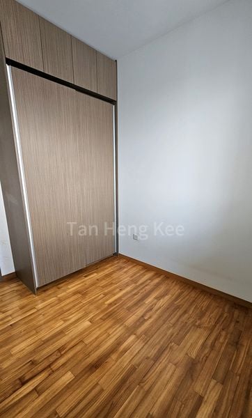 SEASIDE RESIDENCES 7