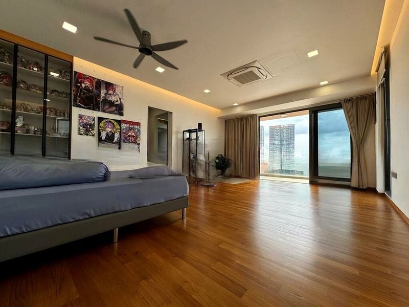 SEMBAWANG HILLS ESTATE 8