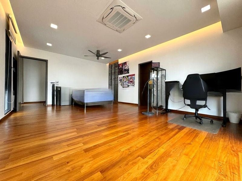 SEMBAWANG HILLS ESTATE 5