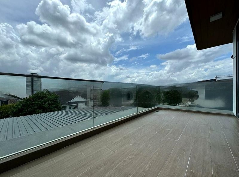 SEMBAWANG HILLS ESTATE 6