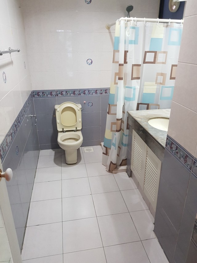 BANYAN CONDOMINIUM 18