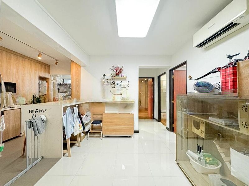 ST. GEORGE'S LANE 10