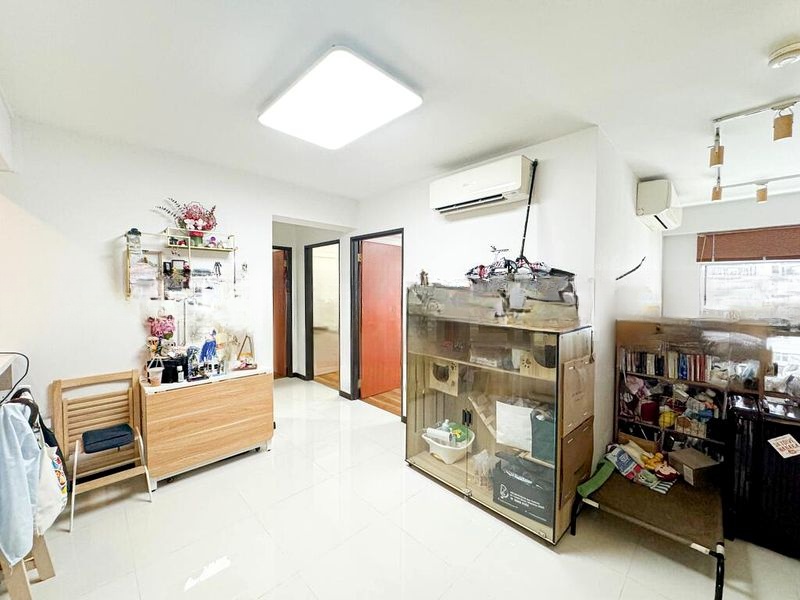 ST. GEORGE'S LANE 11