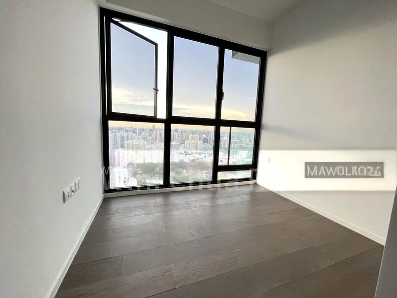 AVENUE SOUTH RESIDENCE 7