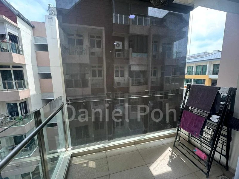 SUITES @ PAYA LEBAR 3