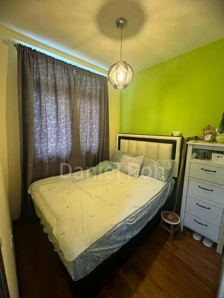 SUITES @ PAYA LEBAR 5