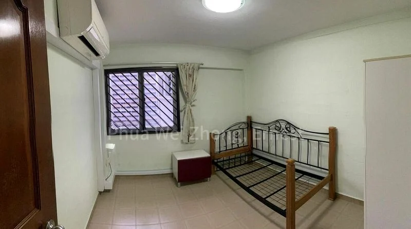 LOR 8 TOA PAYOH 5