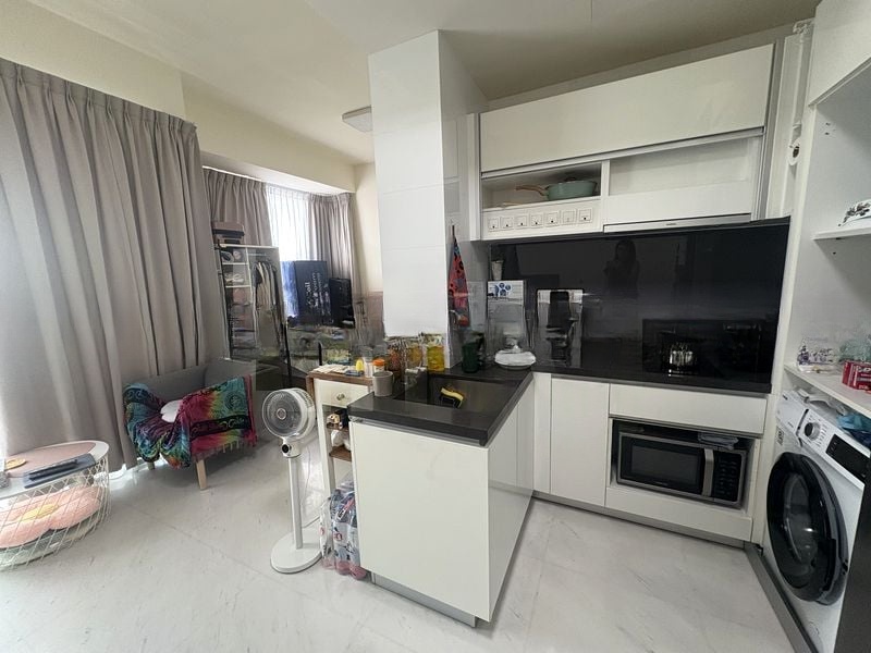LINCOLN SUITES 3