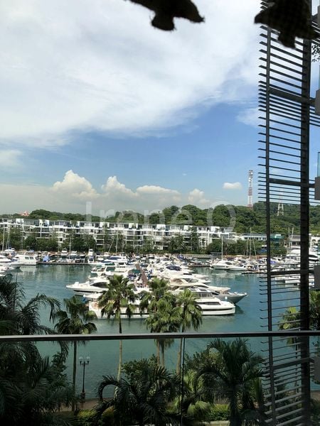 THE OCEANFRONT @ SENTOSA COVE 9