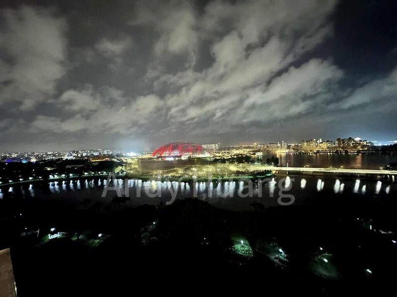 KALLANG RIVERSIDE 10