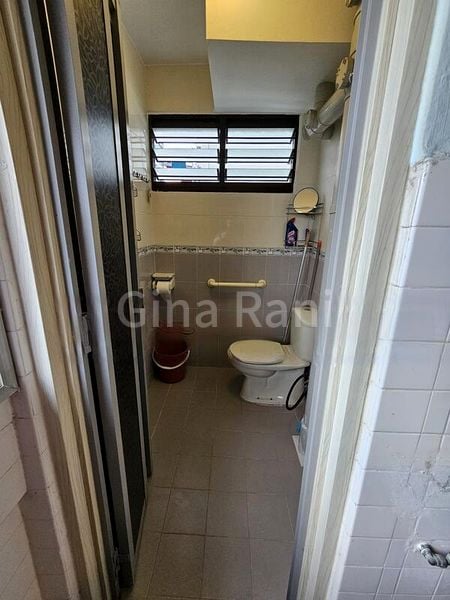 ANG MO KIO AVE 10 10