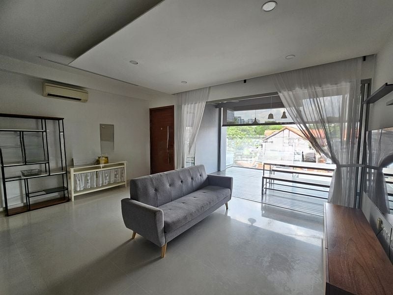 EAST COAST RESIDENCES 4