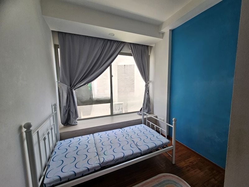 EAST COAST RESIDENCES 7