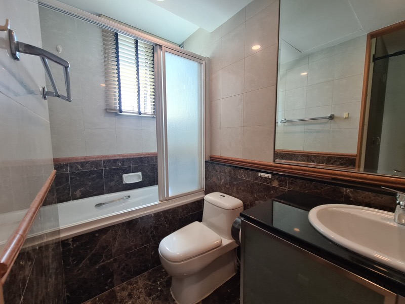 THOMSON EURO-ASIA 25