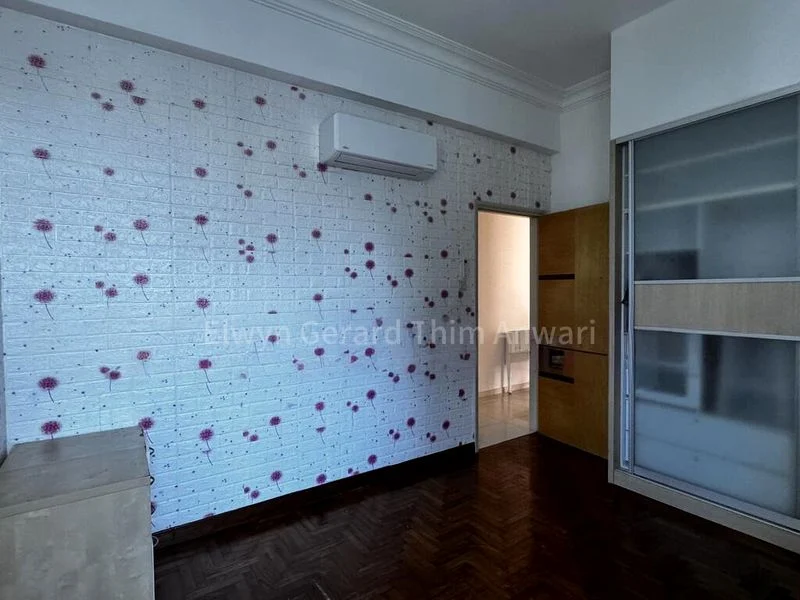 CASHEW HEIGHTS CONDOMINIUM 5