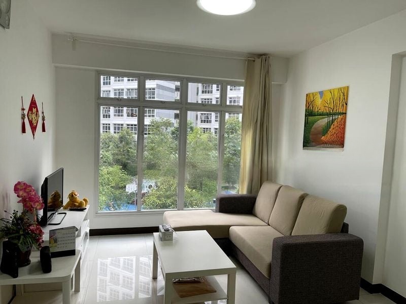 COMPASSVALE CRES 6