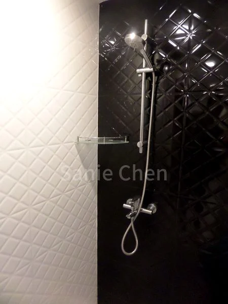 INTERNATIONAL PLAZA 3