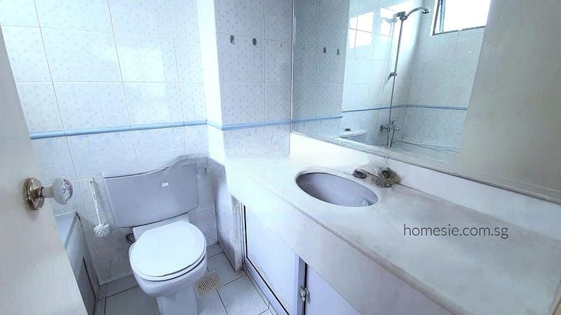 WEST BAY CONDOMINIUM 9