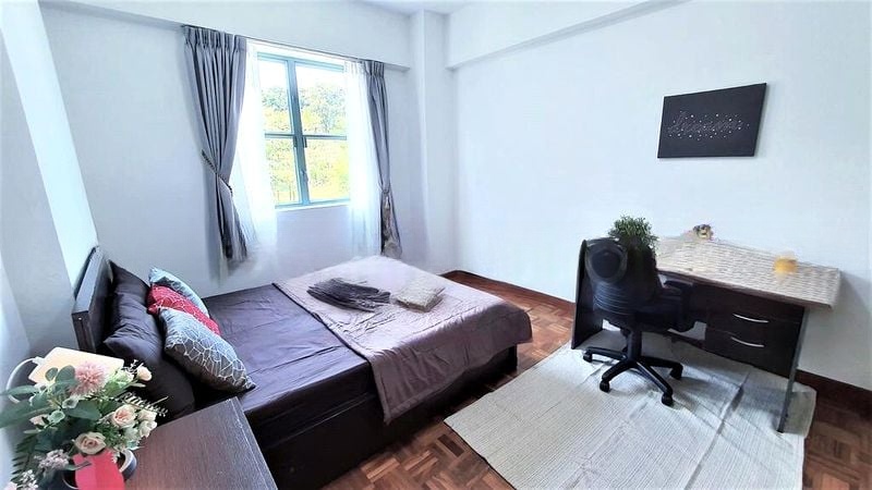 WEST BAY CONDOMINIUM 7