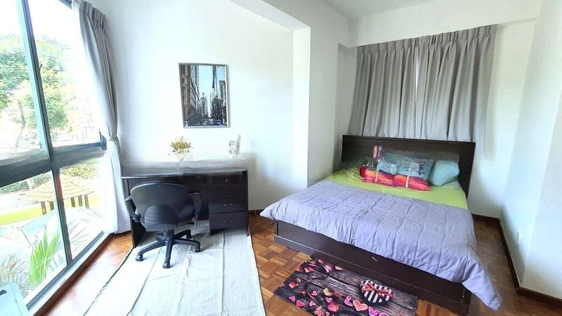 WEST BAY CONDOMINIUM 5