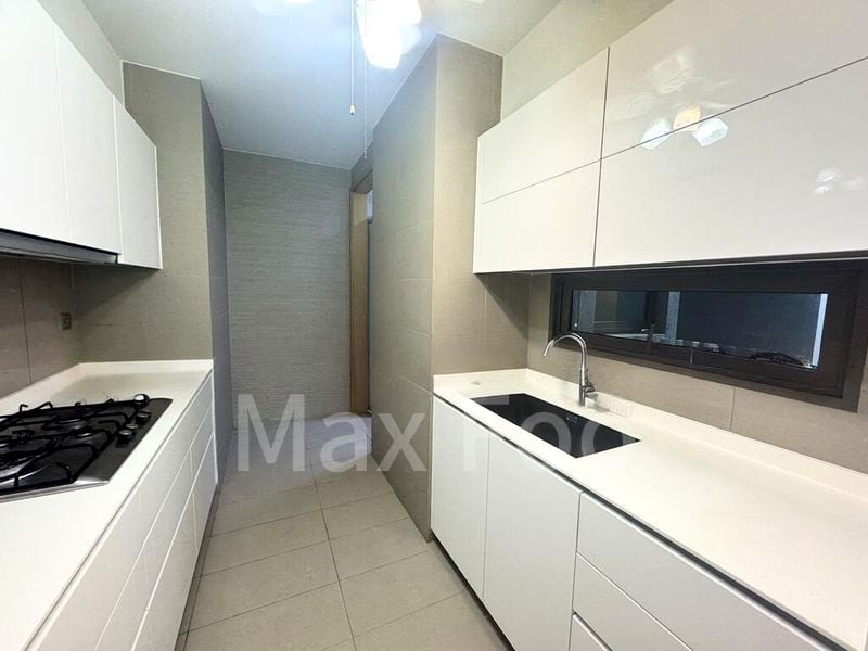 SKYLINE RESIDENCES 12