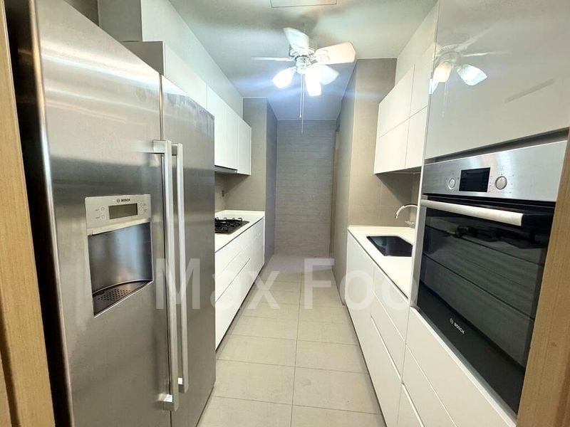 SKYLINE RESIDENCES 14