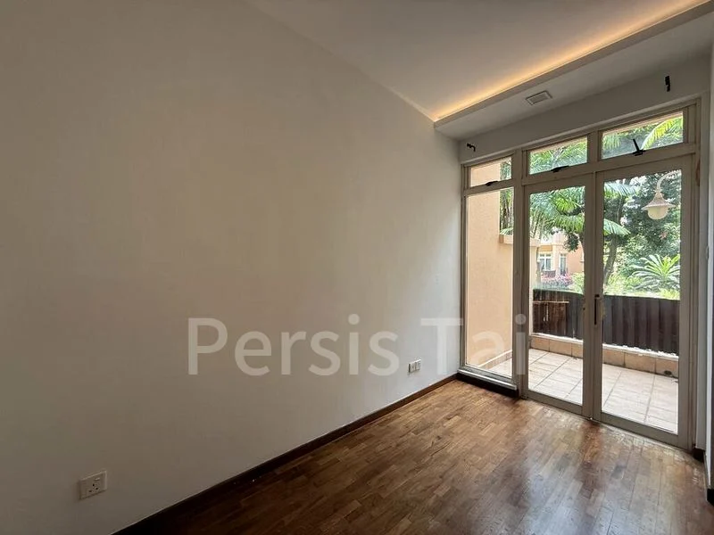 SELETAR SPRINGS CONDOMINIUM 4