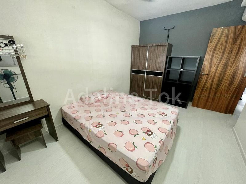 JURONG WEST ST 52 12