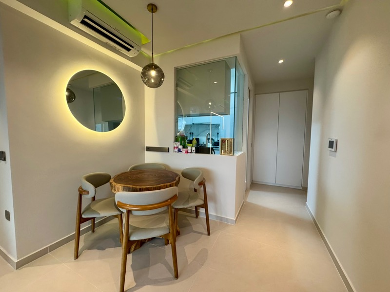 THE FLORENCE RESIDENCES 17