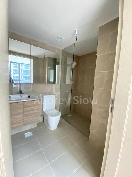 TREASURE AT TAMPINES 6