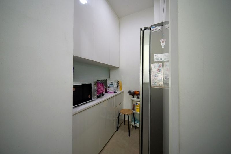 KINGSFORD . HILLVIEW PEAK 12