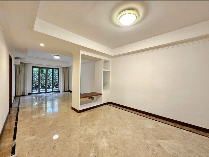 CAVENAGH LODGE 6