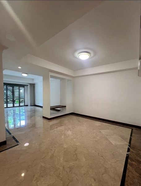 CAVENAGH LODGE 1
