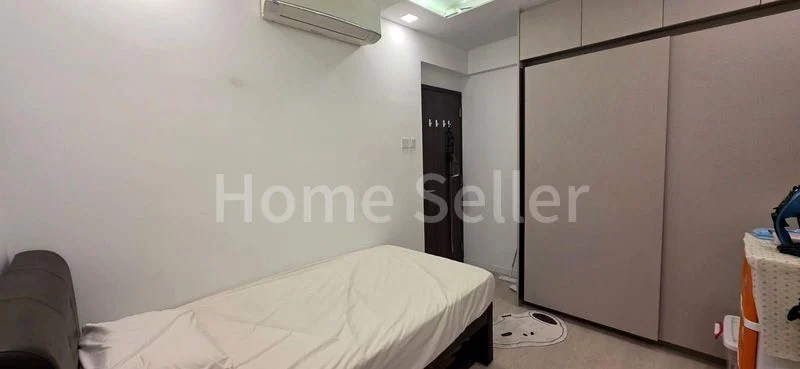 ORCHID PARK CONDOMINIUM 6