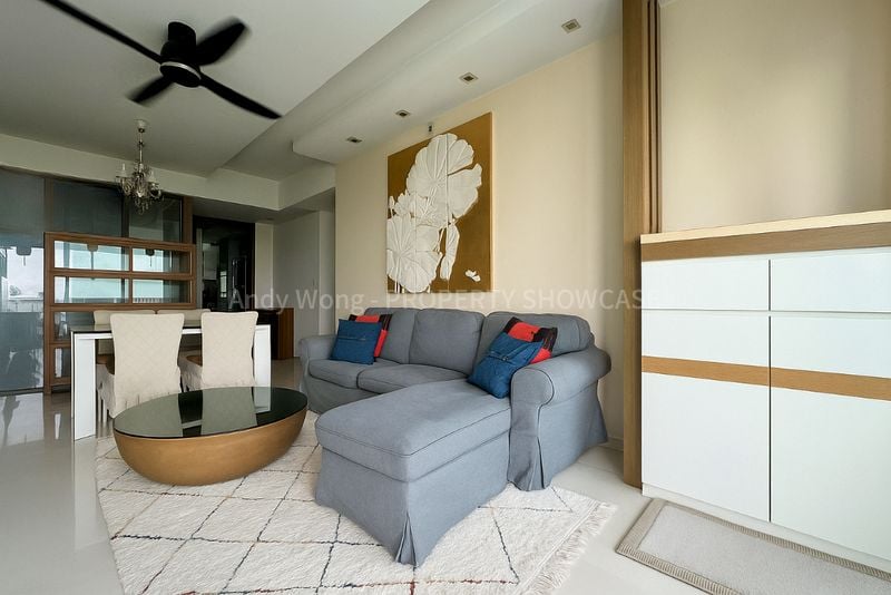 THE RIVERINE BY THE PARK 2